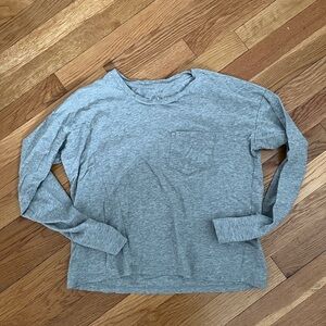 Everlane Heather Gray Crew Neck Top